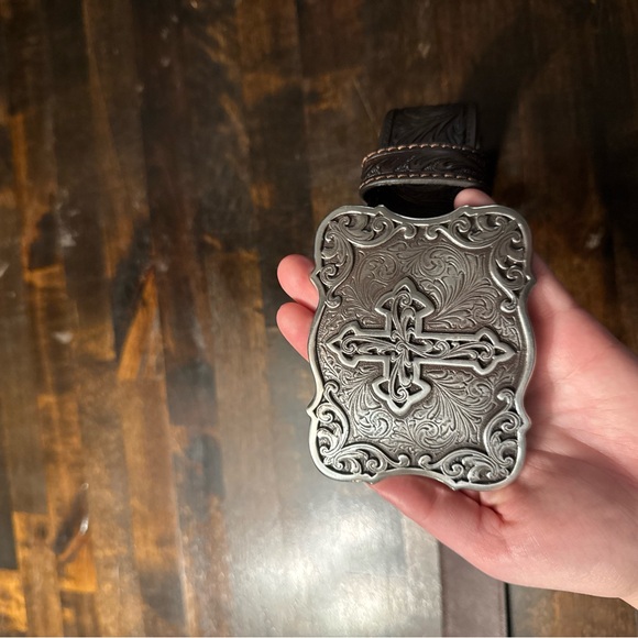 Western Embossed Leather Belt with Ornate Buckle - Picture 5 of 5